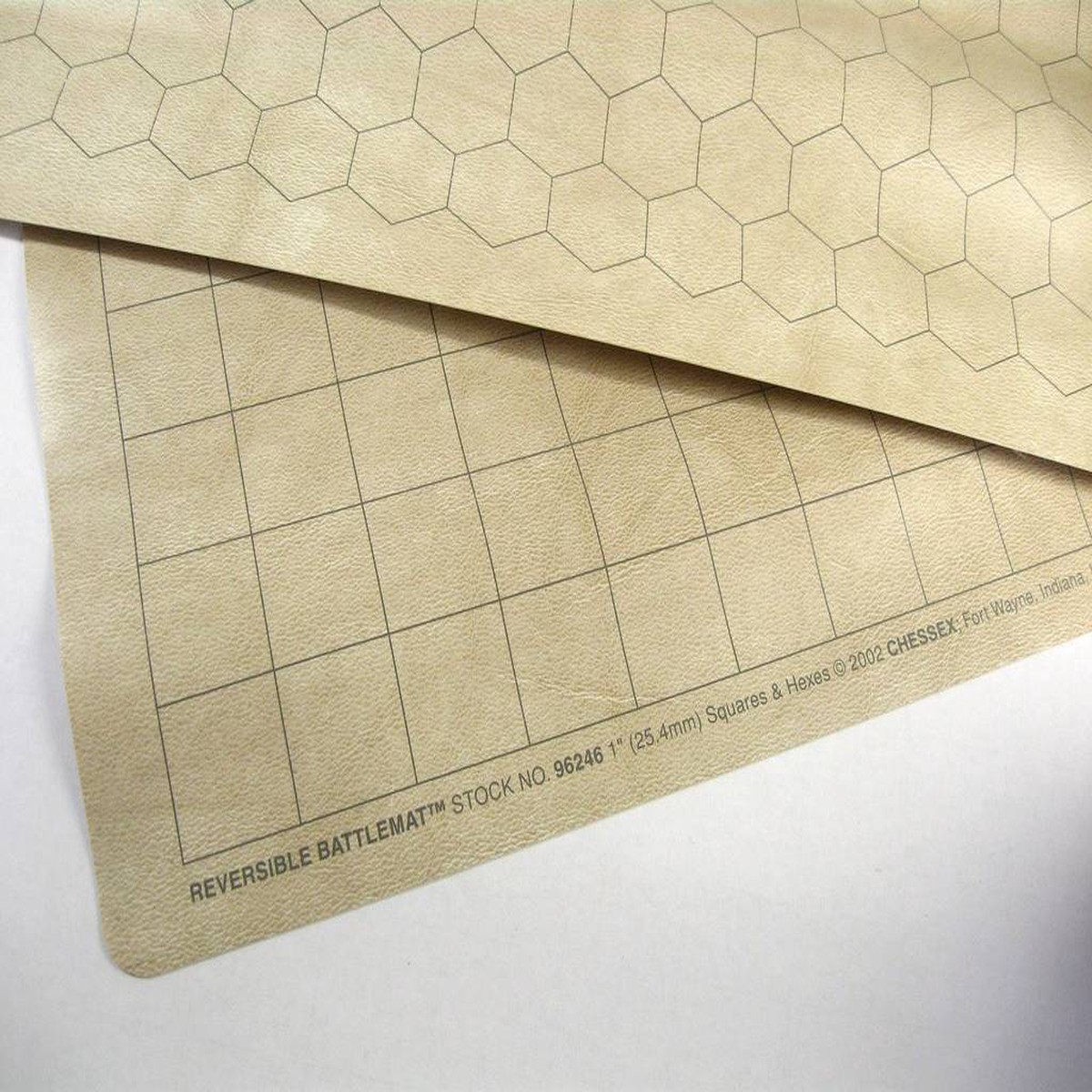Chessex Reversible 26 x 2.5" Battlemat 1" Squares/Hexes (96246)