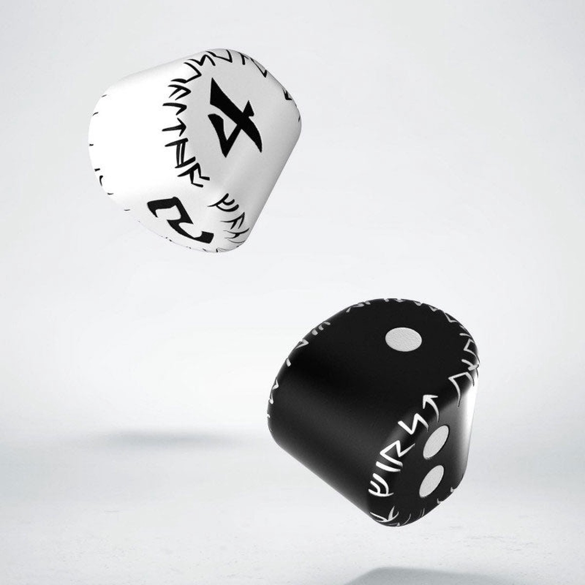 Q-Workshop Runic Black D2 and White D4 2ct Set