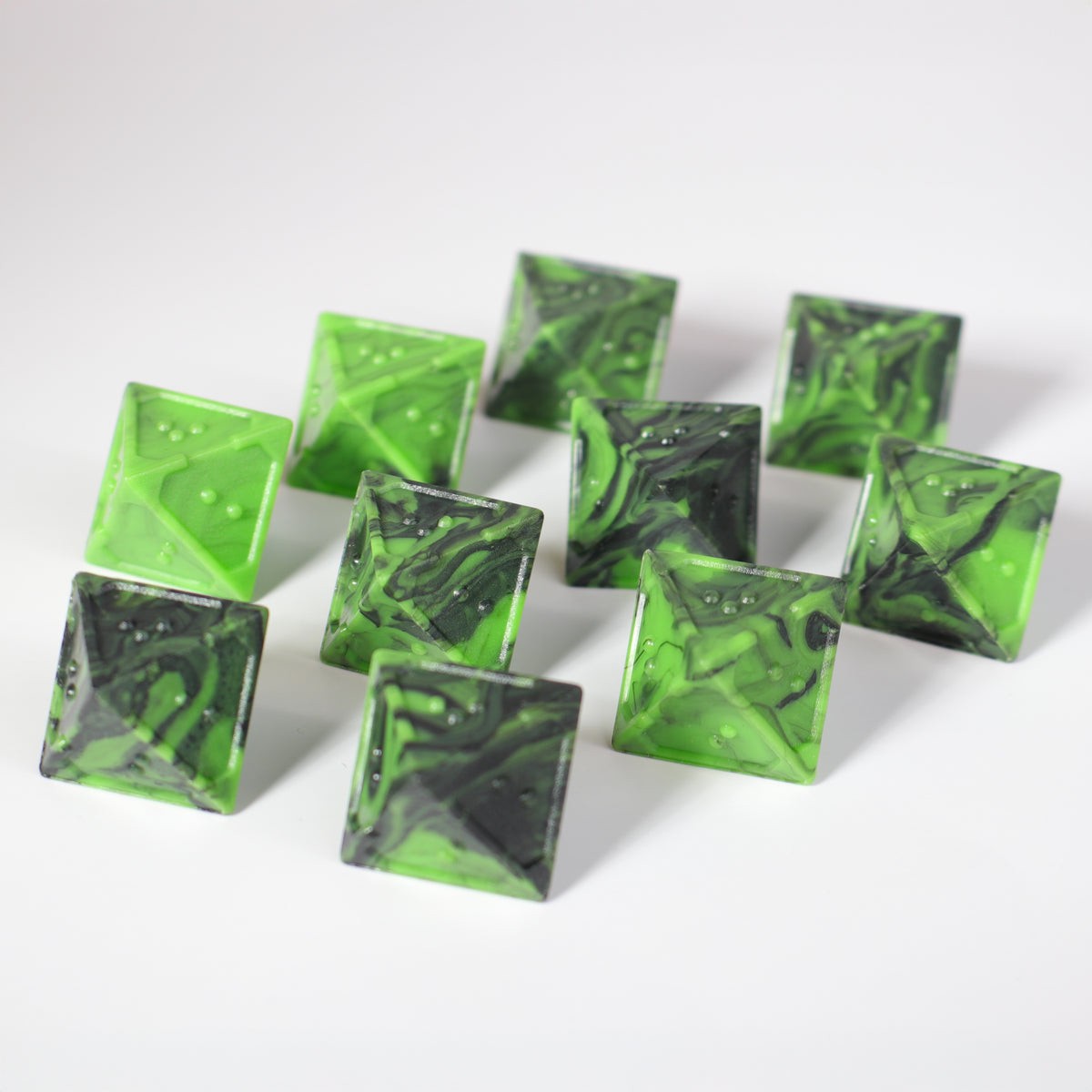 Die Hard Dice 10d8 Set - DOTS Braille Acrylic - Cursed Acid