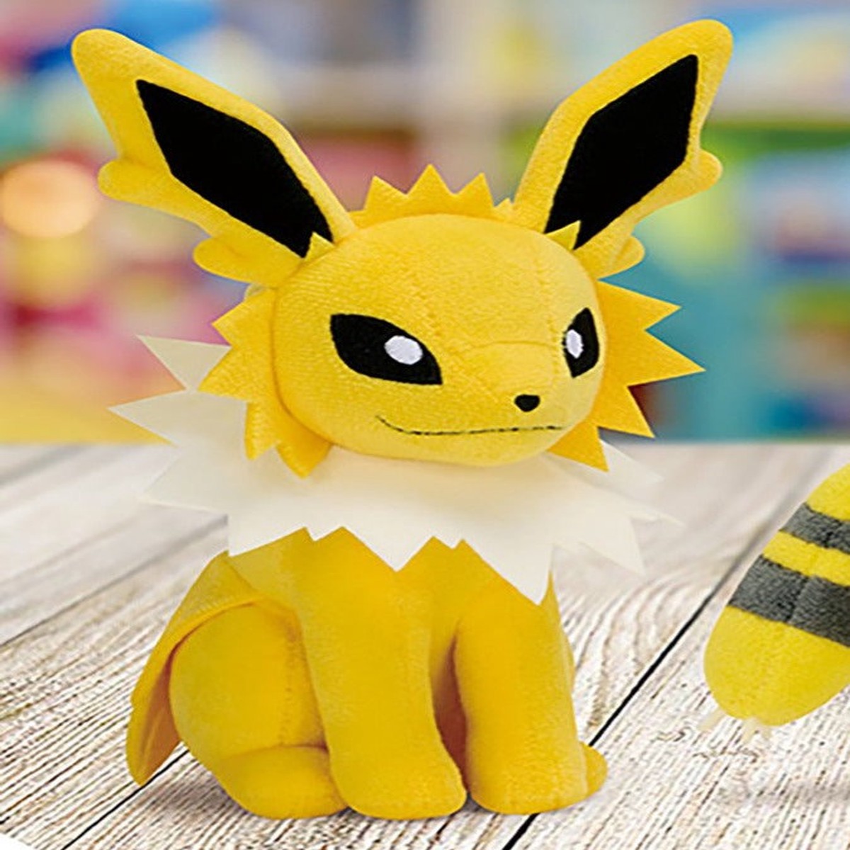 Pokemon Plush Jolteon