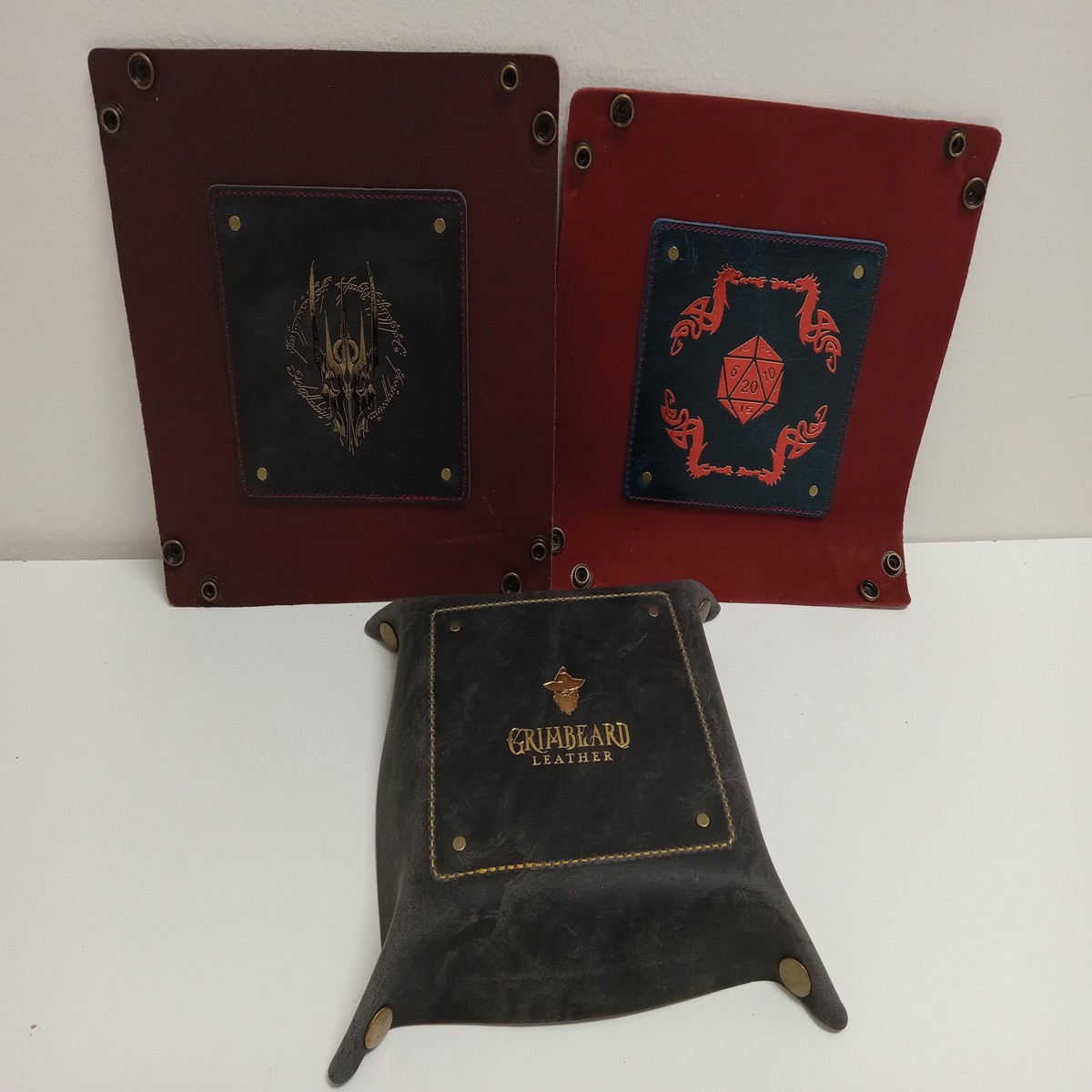 Grimbeard's Collapsible Dice Tray with Snaps