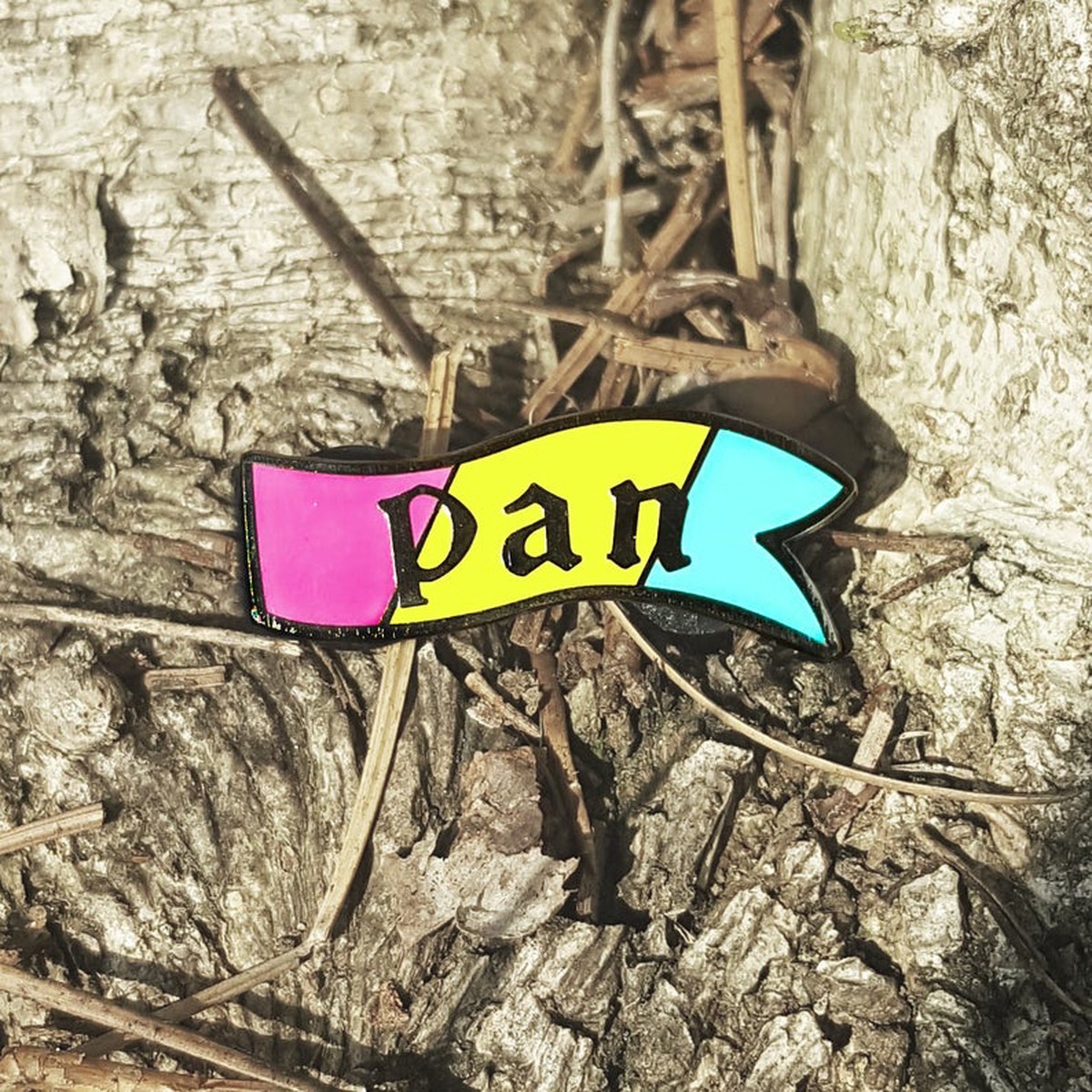 Flint & Feather Alignment Enamel Pin: Pan